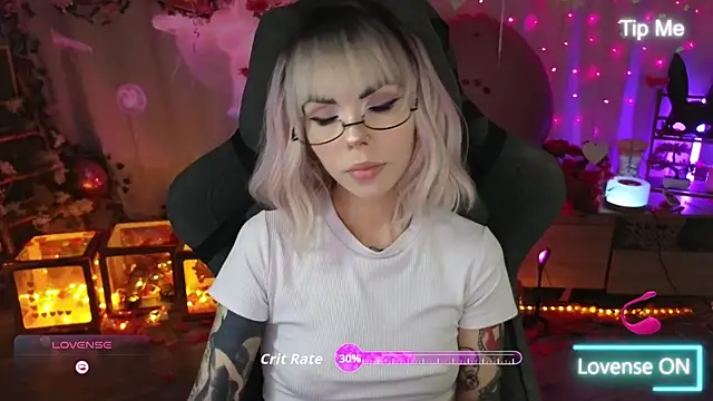 Kerry Kirk online show from February 23, 9:36 pm