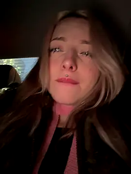 LoraaDoll online show from December 15, 1:27 pm