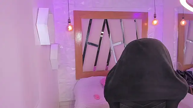 ary cooper  online show from January 6, 5:38 pm