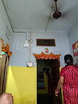Priyasexcpl online show from June 3, 12:45 am