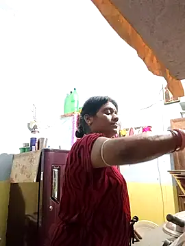 Priyasexcpl online show from May 31, 1:28 pm