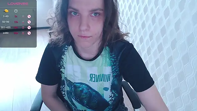 LisaHeart online show from March 25, 2:09 pm