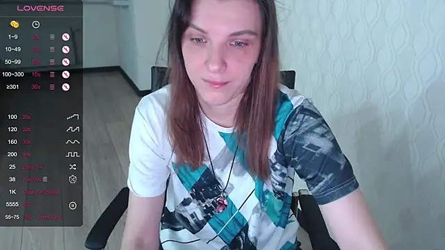 LisaHeart online show from November 4, 6:57 pm