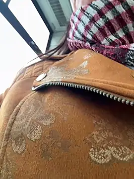 eveangelll online show from March 26, 5:20 am