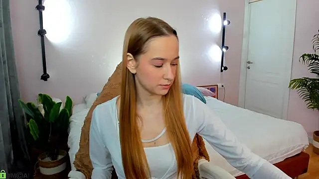 Sweett Monica online show from March 10, 12:58 am