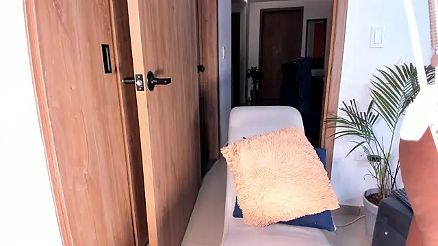 AfroditaRoy online show from November 28, 8:45 pm