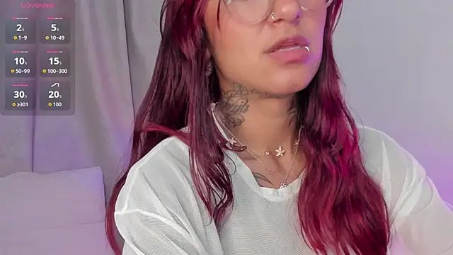 noemi foxxx online show from February 3, 2:22 pm