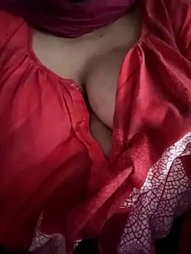 Snapshot of Priya_hotgirl23 chatting on October 6, 5:46 am Priya hotgirl23 online show from October 6, 5:46 am