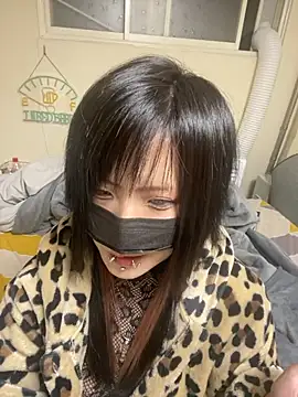 Snapshot of miyabi_room chatting on October 2, 1:05 pm miyabi room online show from October 2, 1:05 pm