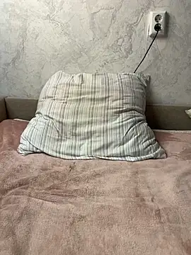 lovelly molly online show from February 17, 5:34 pm