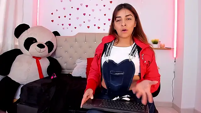 ameliefederline11 online show from February 23, 1:54 pm