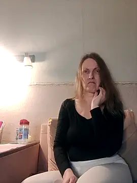 Evelina cute online show from March 1, 7:35 pm