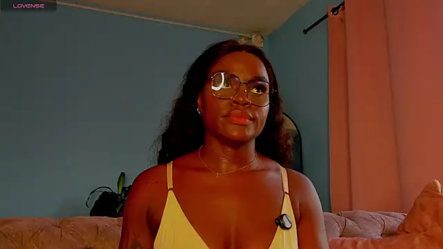 IsabellaBromsS online show from April 20, 10:46 pm