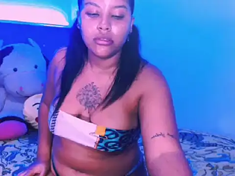 ladypussy69 online show from February 3, 6:22 am