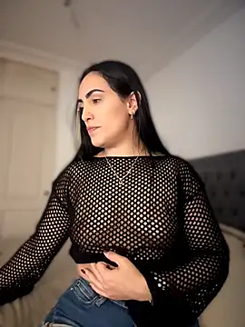 alessandra-a online show from April 8, 9:28 pm