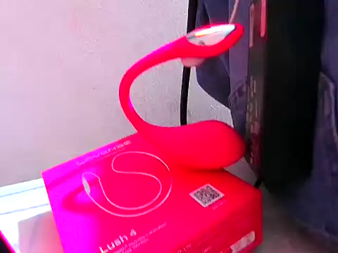 singlemom4 online show from April 26, 11:30 am