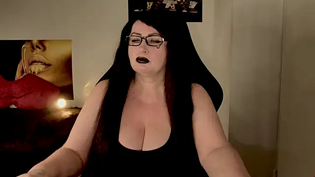NannaGlossa online show from July 5, 10:43 am