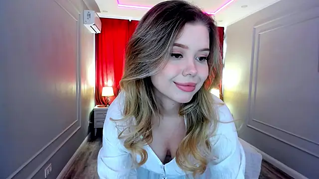 FollowLovee online show from April 12, 8:17 am