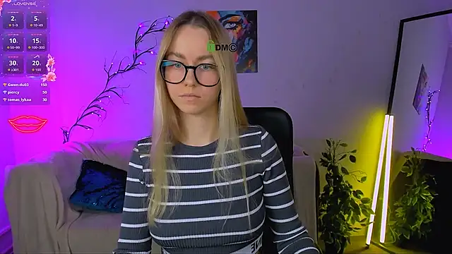 mary mooore online show from October 13, 7:16 pm