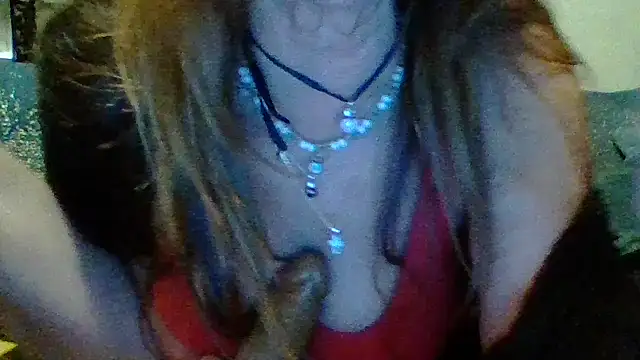 gildamilf online show from March 20, 6:35 pm