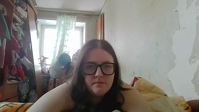 DesireMelissa online show from February 18, 8:13 am