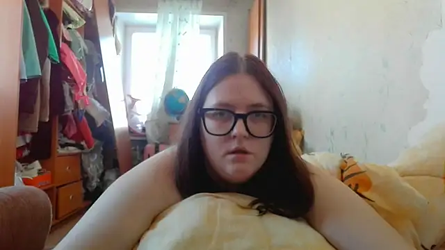 DesireMelissa online show from February 17, 7:18 am