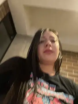 Latina vanessa online show from April 10, 1:00 am