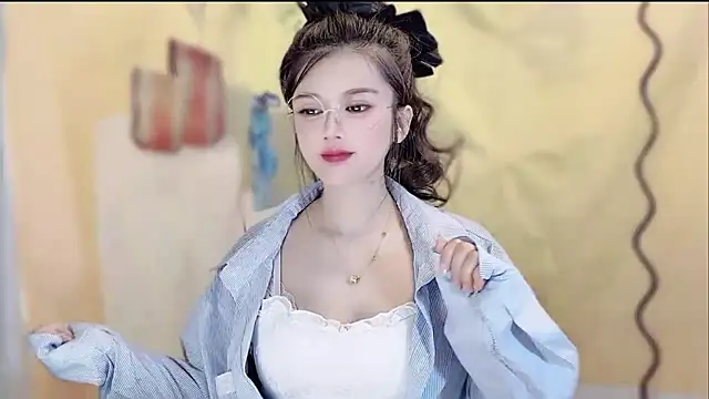 VIWVI online show from March 10, 5:22 am