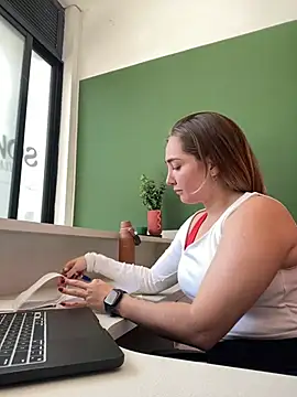 katy pp online show from June 23, 3:21 pm