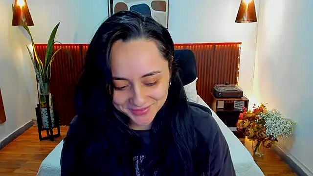 KatherineBond online show from January 16, 8:27 pm