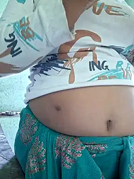 Snapshot of Priya_Bong chatting on October 14, 9:34 am Priya Bong online show from October 14, 9:34 am
