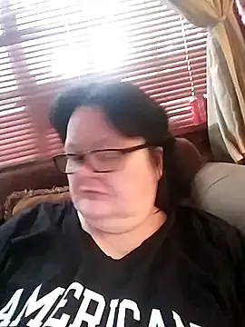 Bayou Woman68 online show from July 23, 2:58 pm