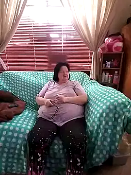 Bayou Woman68 online show from July 15, 4:00 pm