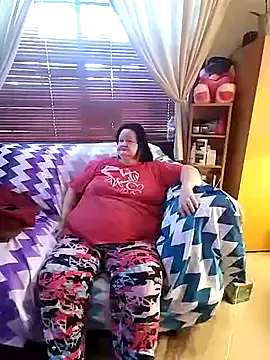 Bayou Woman68 online show from July 28, 1:10 pm