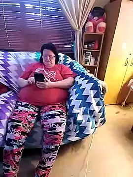 Bayou Woman68 online show from July 28, 11:37 pm