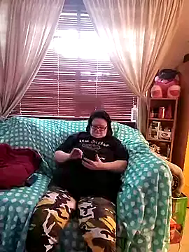 Bayou Woman68 online show from July 30, 2:40 pm