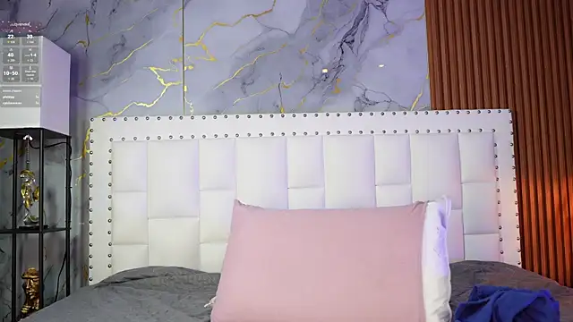 indianschoolgirl online show from May 28, 7:56 pm