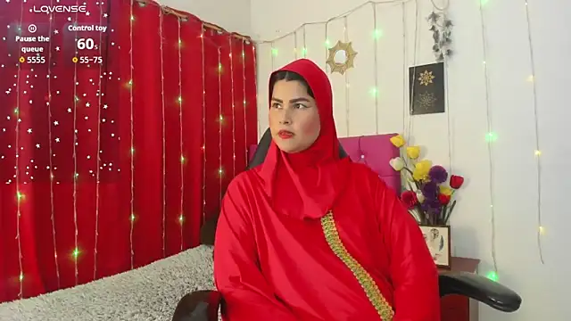 AishaAmin  online show from April 15, 12:28 pm