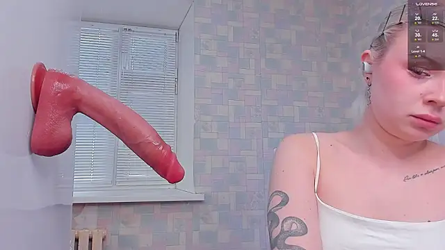 Snowgirl  online show from January 17, 10:23 am