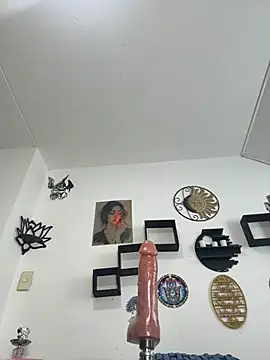 jamilaross online show from February 13, 12:23 am