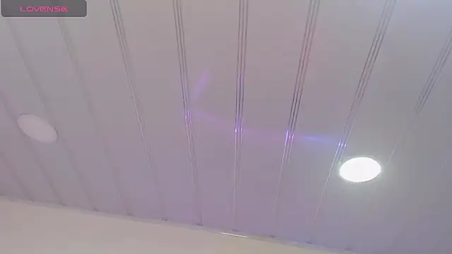 candy lux  online show from April 13, 12:50 pm