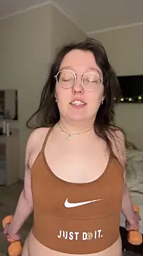 emigooflordXD online show from January 18, 12:23 pm