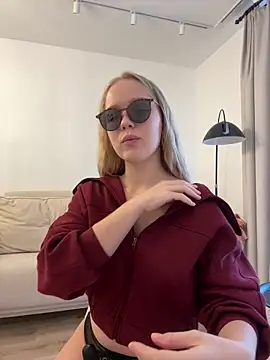 Little Forest ELF online show from November 2, 5:55 am