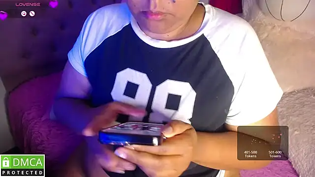 KittyHot20 online show from December 16, 6:52 am