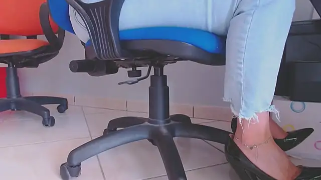 angeldevil193 online show from September 26, 10:35 am