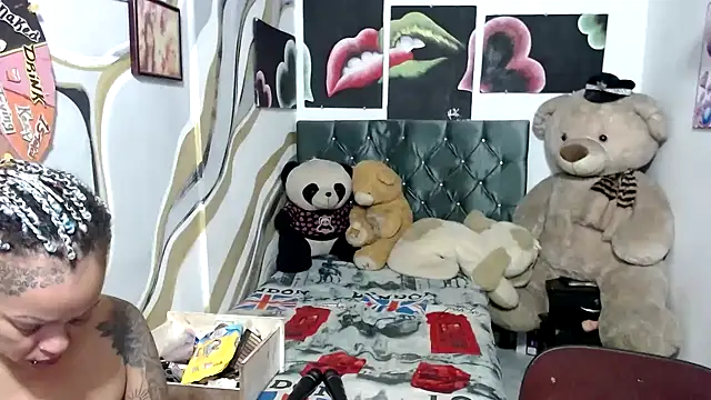 manzanahot9 online show from October 4, 9:26 am