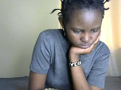 Kasweet Lee online show from March 31, 1:33 pm