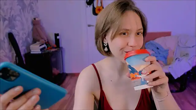 Malinax online show from April 10, 1:50 pm