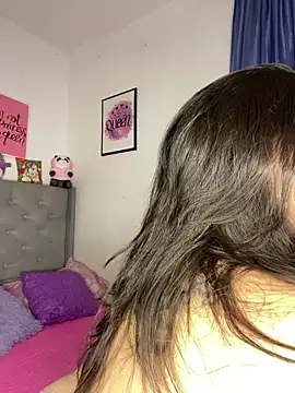 Ari Martin online show from April 11, 4:40 am