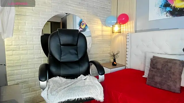sussy  stone online show from May 28, 12:14 pm